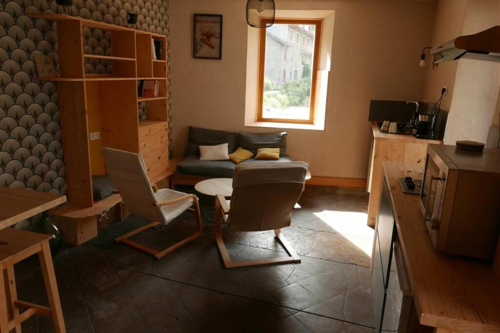 Joli Appartement Confortable Renove Style Cosy Saint-Martin-de-la-Porte 외부 사진